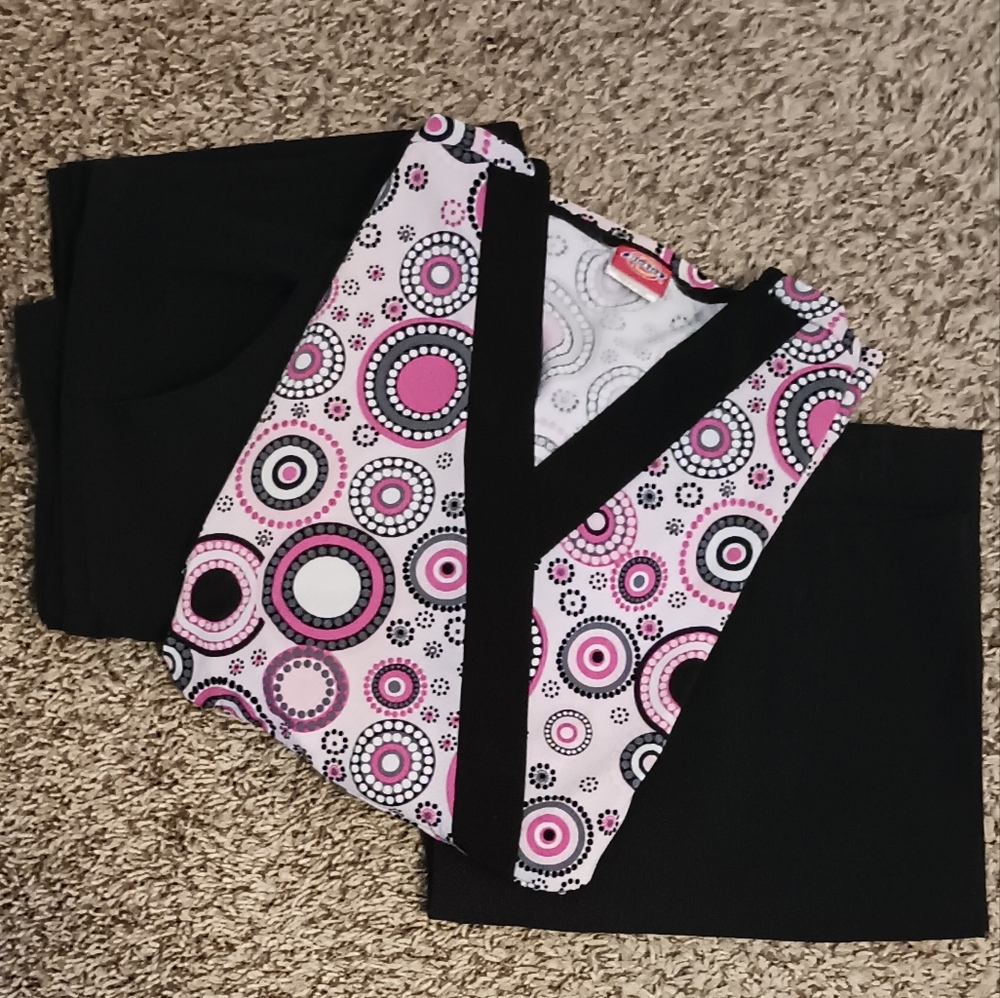 Women's Dickies Scrub Bundle Size Large